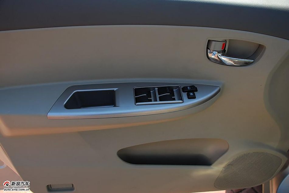 比亚迪G3实拍图-内饰