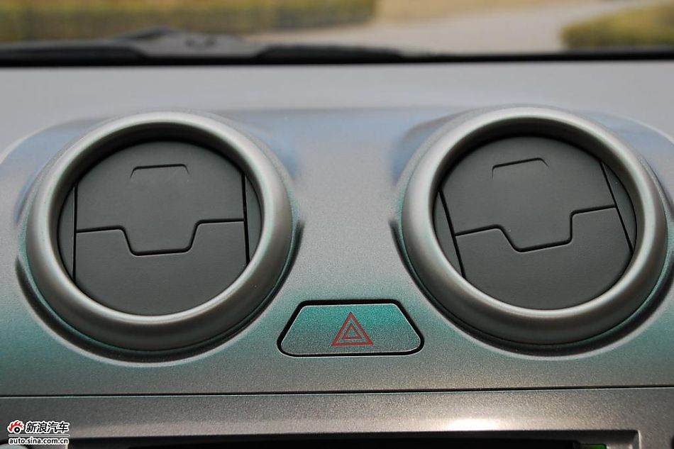 比亚迪G3实拍图-内饰