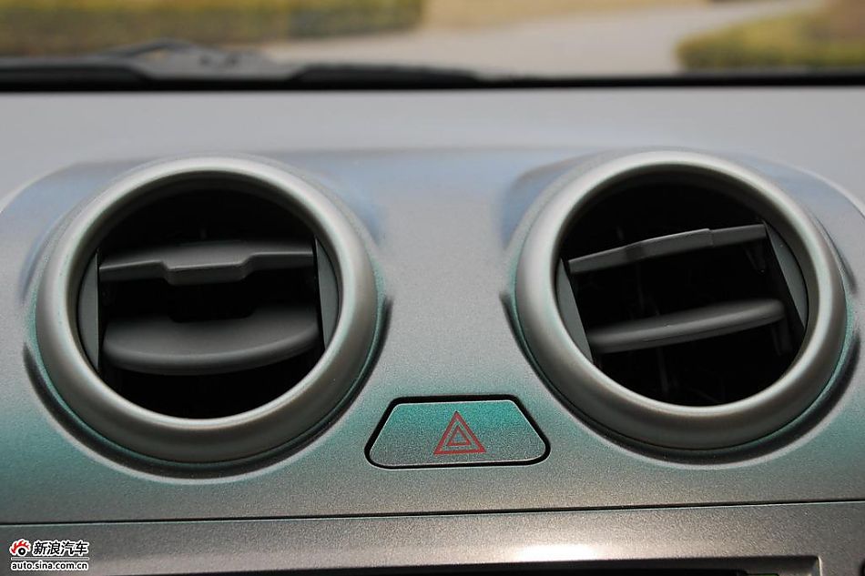 比亚迪G3实拍图-内饰