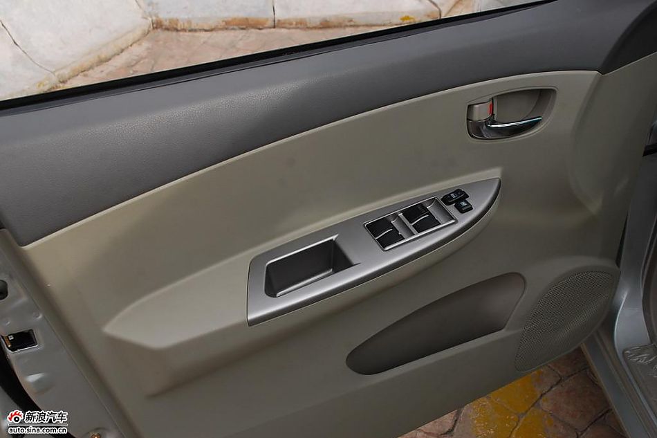 比亚迪G3实拍图-内饰