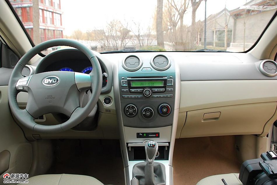 比亚迪G3实拍图-内饰