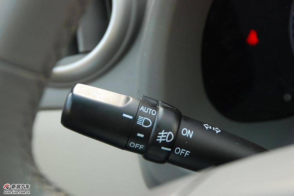 比亚迪G3实拍图-内饰