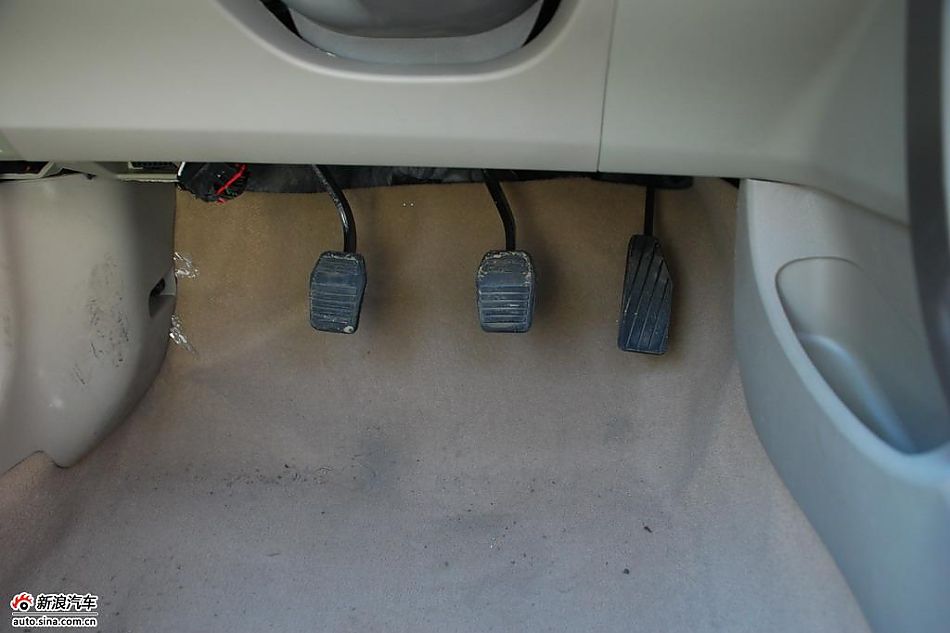 比亚迪G3实拍图-内饰