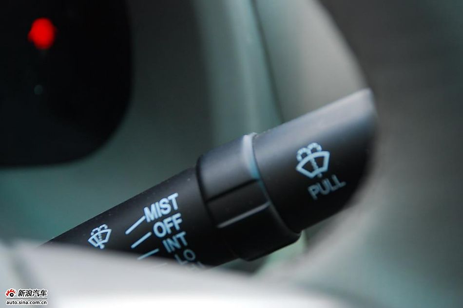 比亚迪G3实拍图-内饰