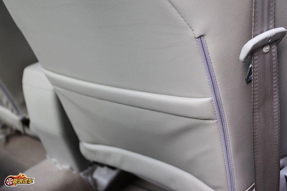 比亚迪G3手动豪雅型GLX-i内饰图片