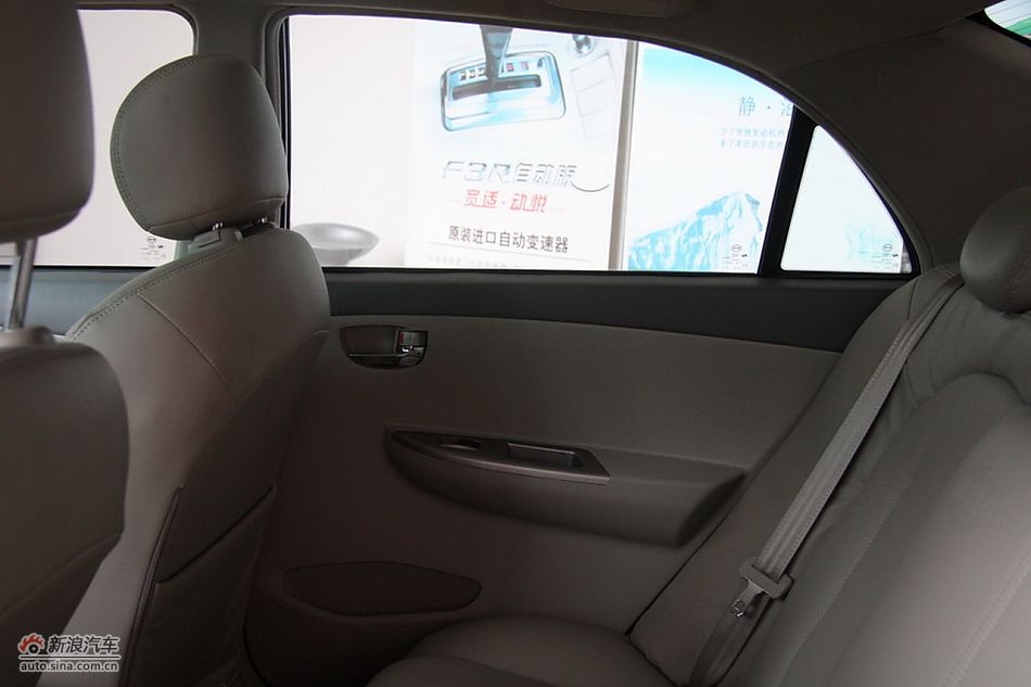 内饰及内部细节