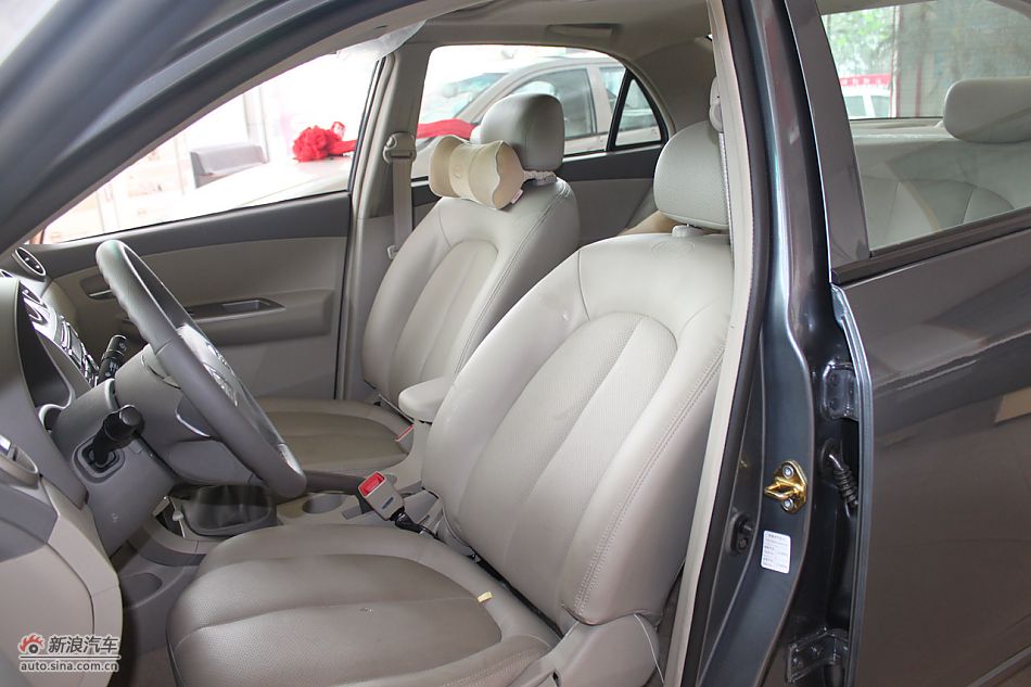 内饰及内部细节