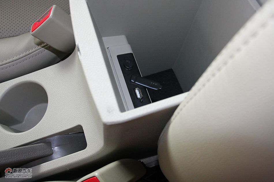 内饰及内部细节