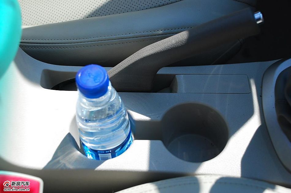 比亚迪G3实拍图-内饰