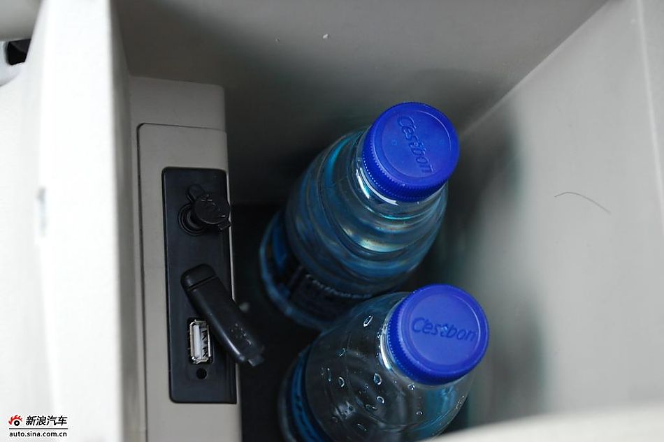 比亚迪G3实拍图-内饰