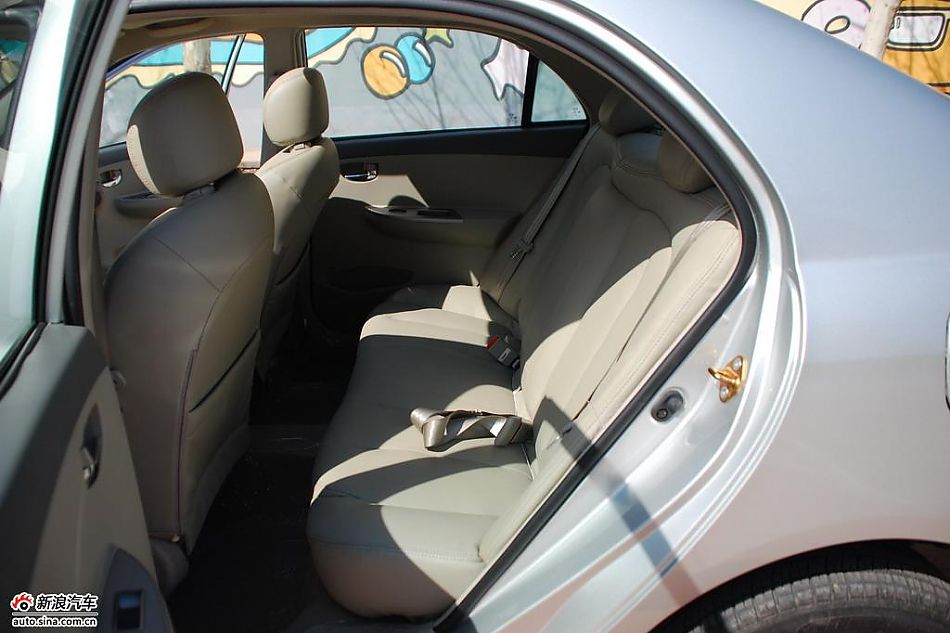 比亚迪G3实拍图-内饰