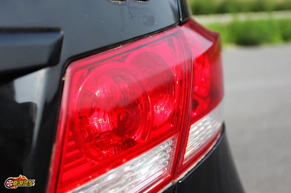 比亚迪G3手动豪雅型GLX-i外观图片