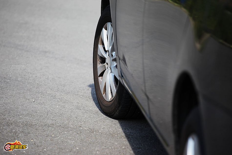 比亚迪G3手动豪雅型GLX-i外观图片