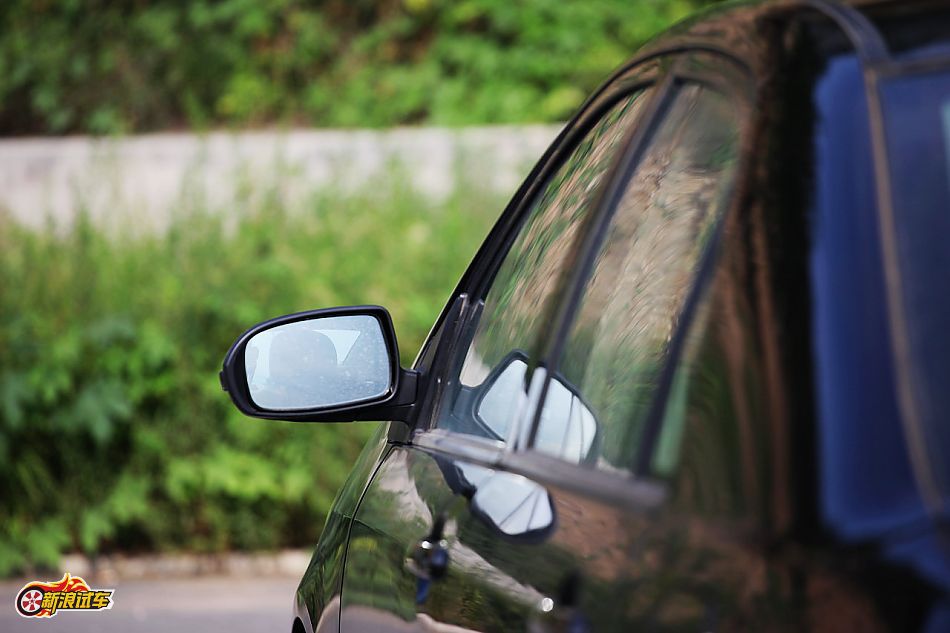 比亚迪G3手动豪雅型GLX-i外观图片