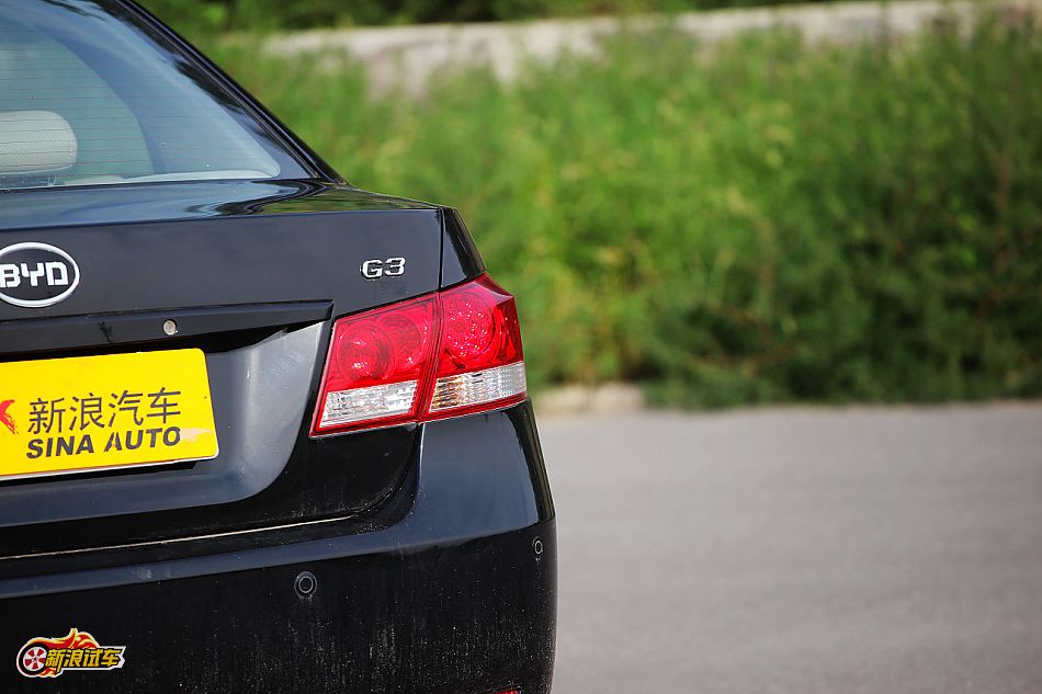 比亚迪G3手动豪雅型GLX-i外观图片