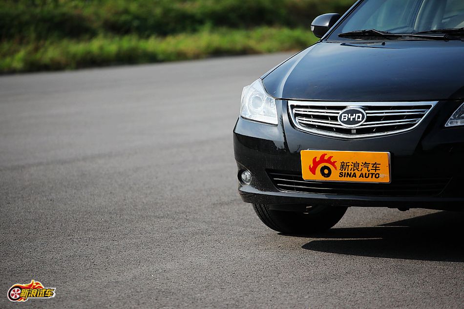 比亚迪G3手动豪雅型GLX-i外观图片