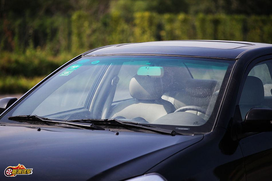 比亚迪G3手动豪雅型GLX-i外观图片