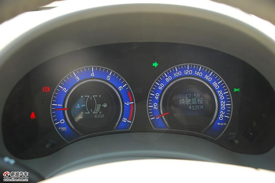 比亚迪G3实拍图-内饰