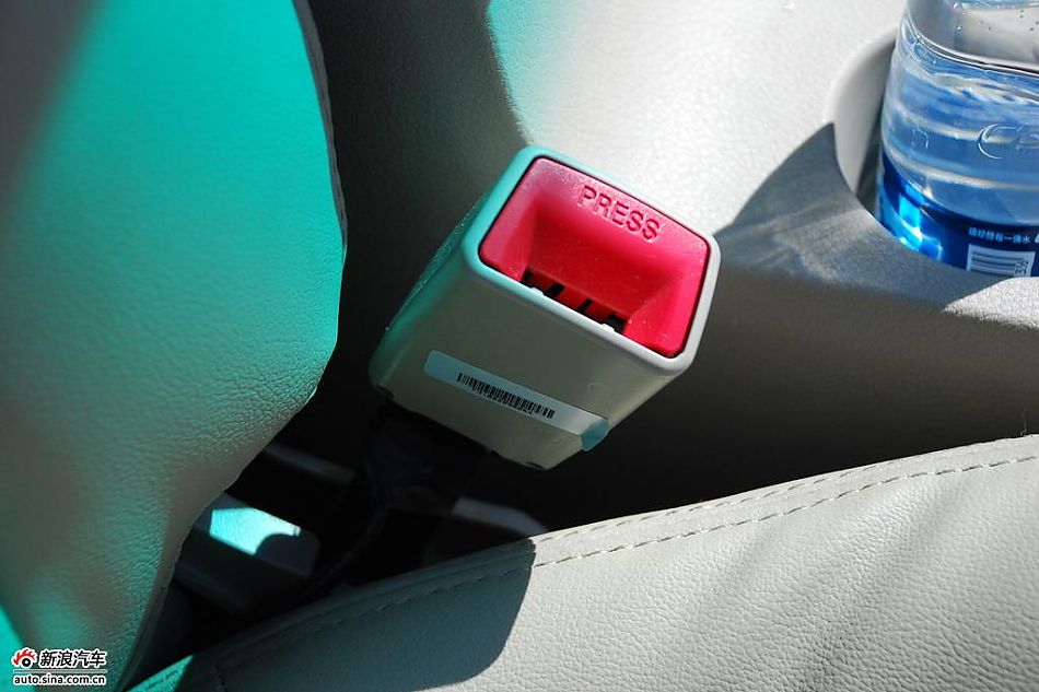 比亚迪G3实拍图-内饰