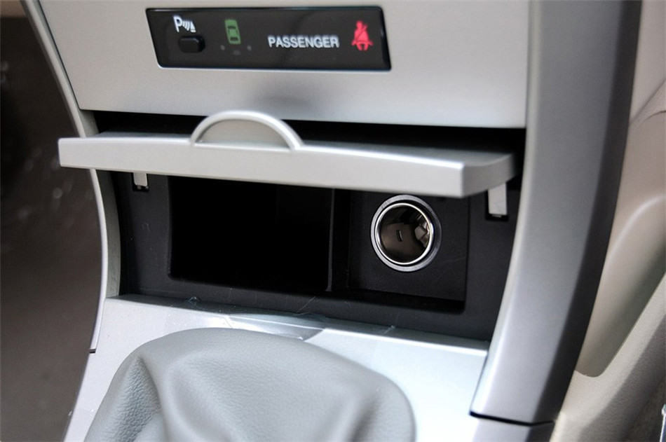 比亚迪G3 2012款 1.5L MT 豪华型 内饰