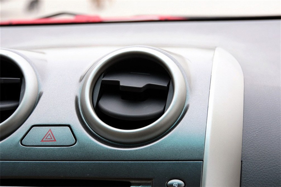 比亚迪G3 2012款 1.5L MT 豪华型 内饰