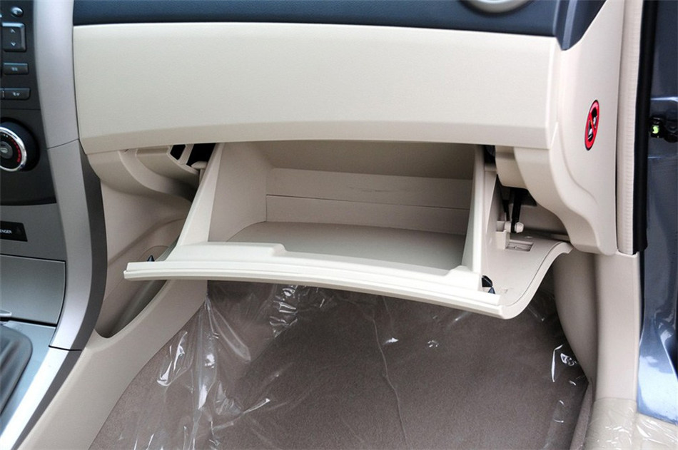 比亚迪G3 2012款 1.5L MT 豪华型 内饰