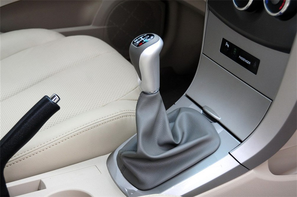 比亚迪G3 2012款 1.5L MT 豪华型 内饰