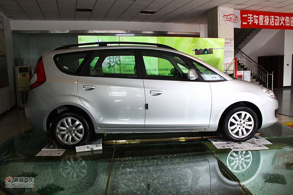 2011款和悦RS1.8L手动豪华5座版