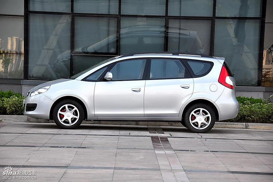 江淮和悦MPV实拍图外观
