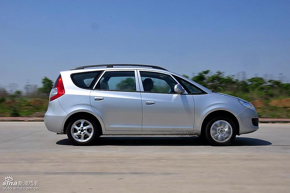 江淮和悦MPV实拍图外观
