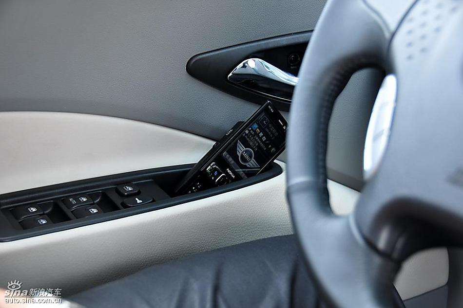 江淮和悦MPV实拍图内饰