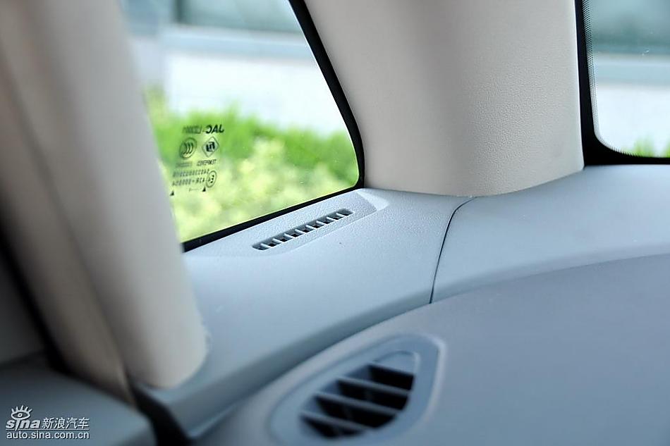 江淮和悦MPV实拍图内饰