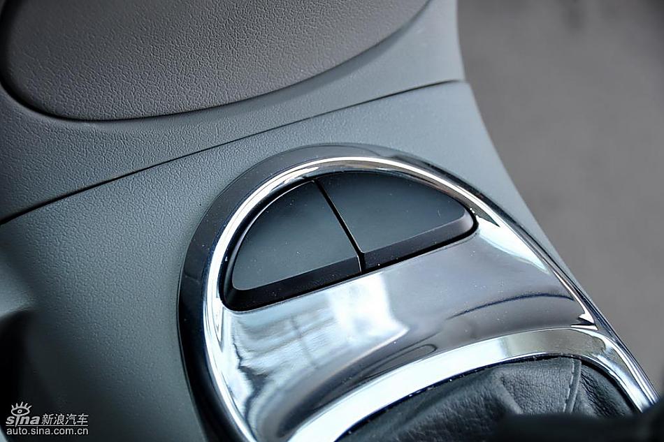 江淮和悦MPV实拍图内饰