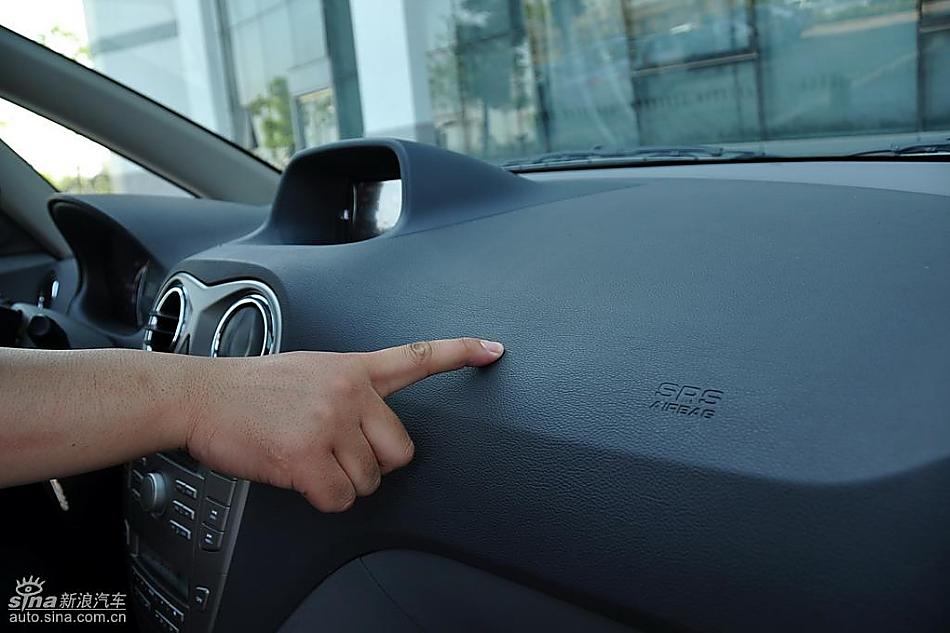 江淮和悦MPV实拍图内饰