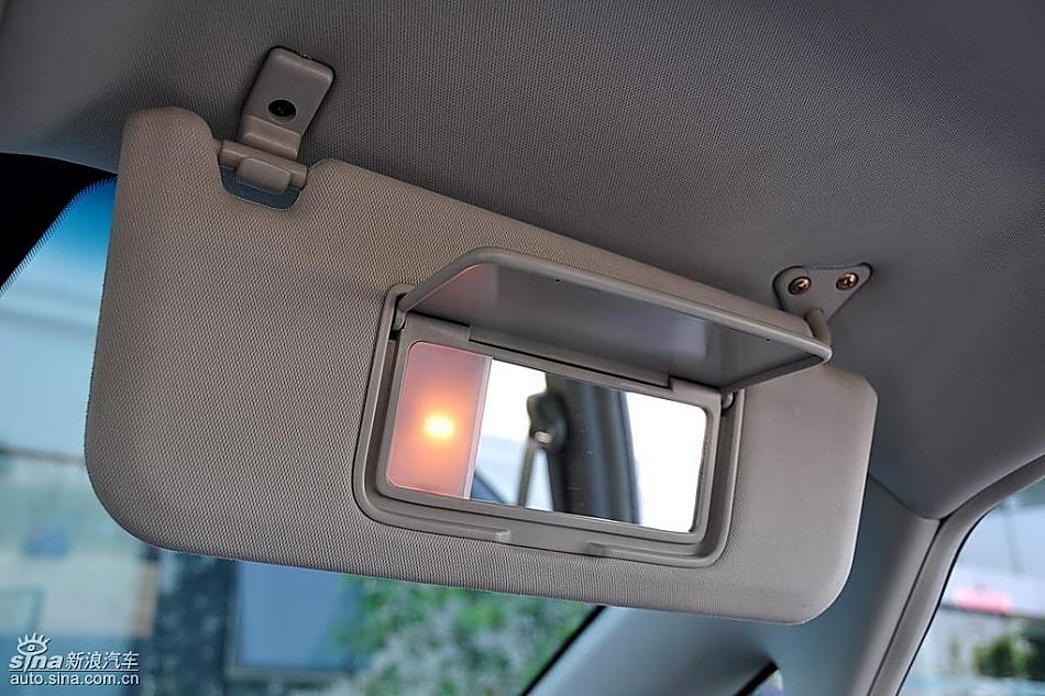江淮和悦MPV实拍图内饰