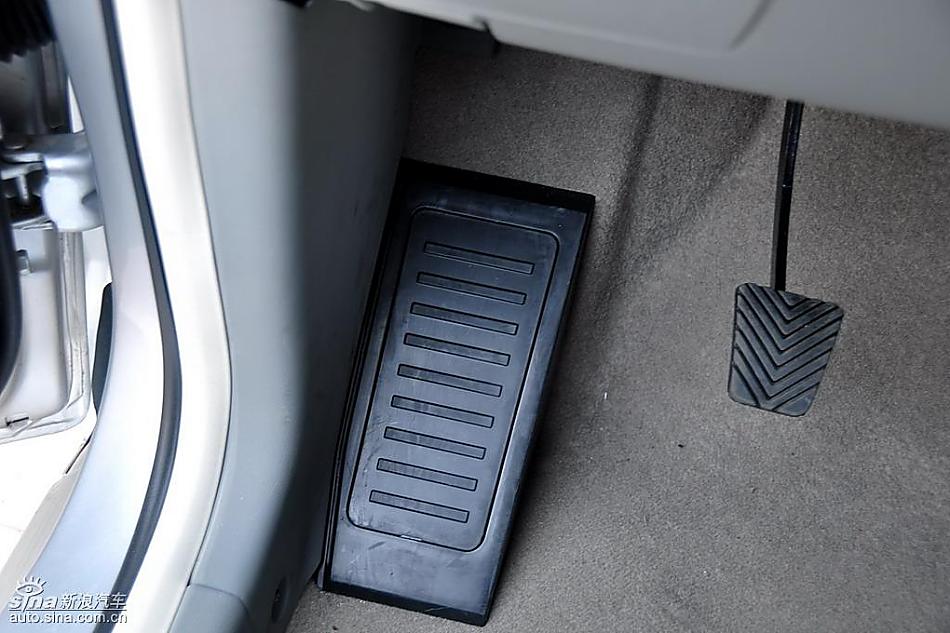 江淮和悦MPV实拍图内饰