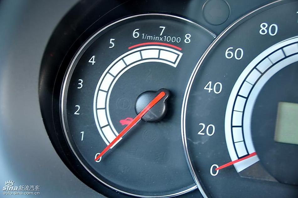 江淮和悦MPV实拍图内饰