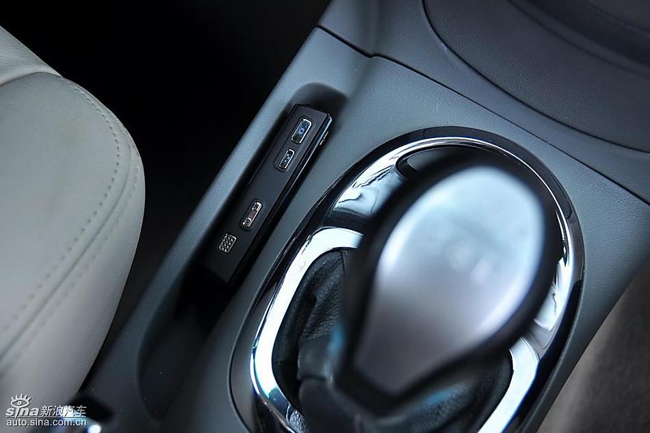 江淮和悦MPV实拍图内饰