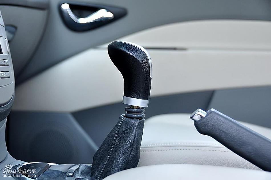 江淮和悦MPV实拍图内饰