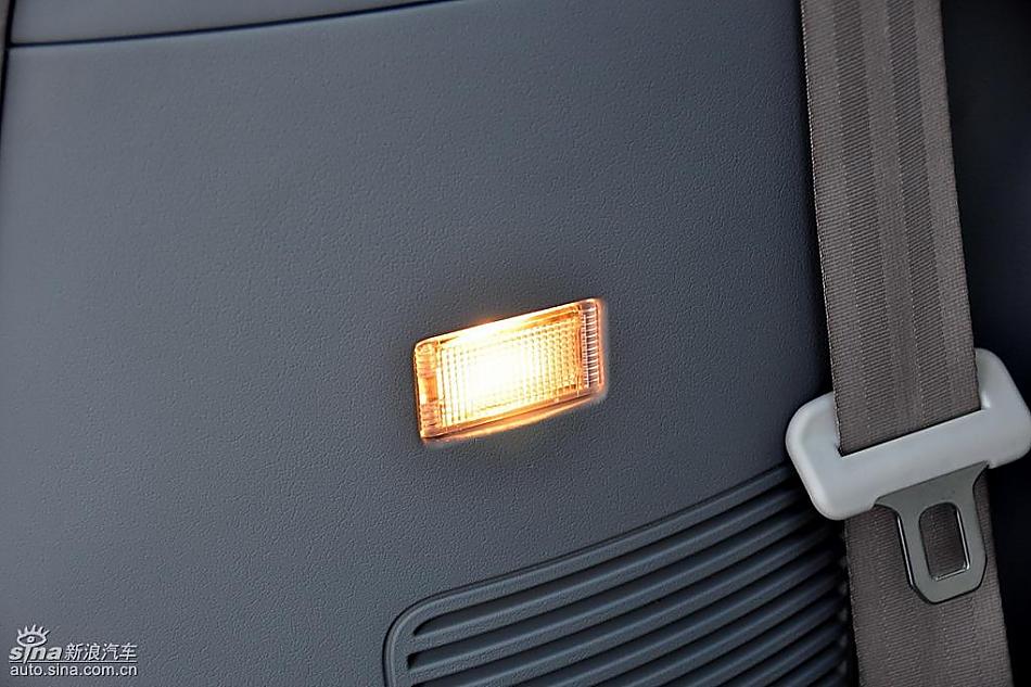 江淮和悦MPV实拍图内饰