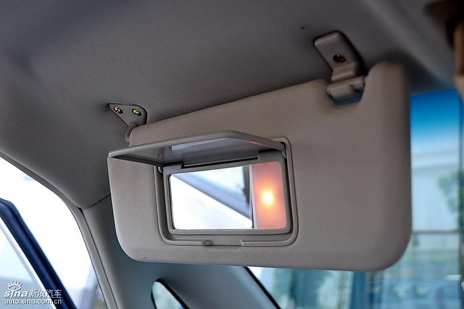 江淮和悦MPV实拍图内饰