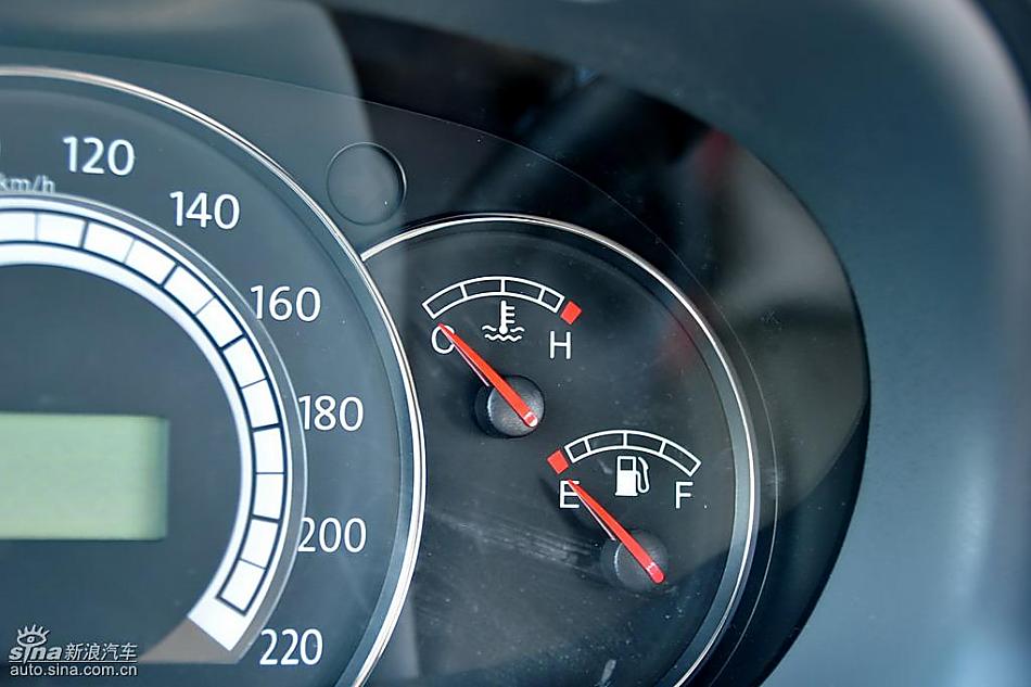 江淮和悦MPV实拍图内饰