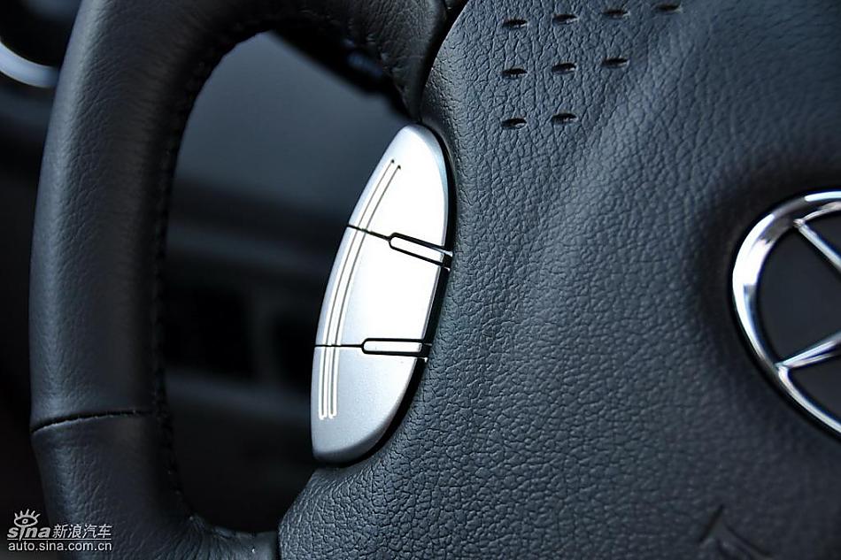 江淮和悦MPV实拍图内饰