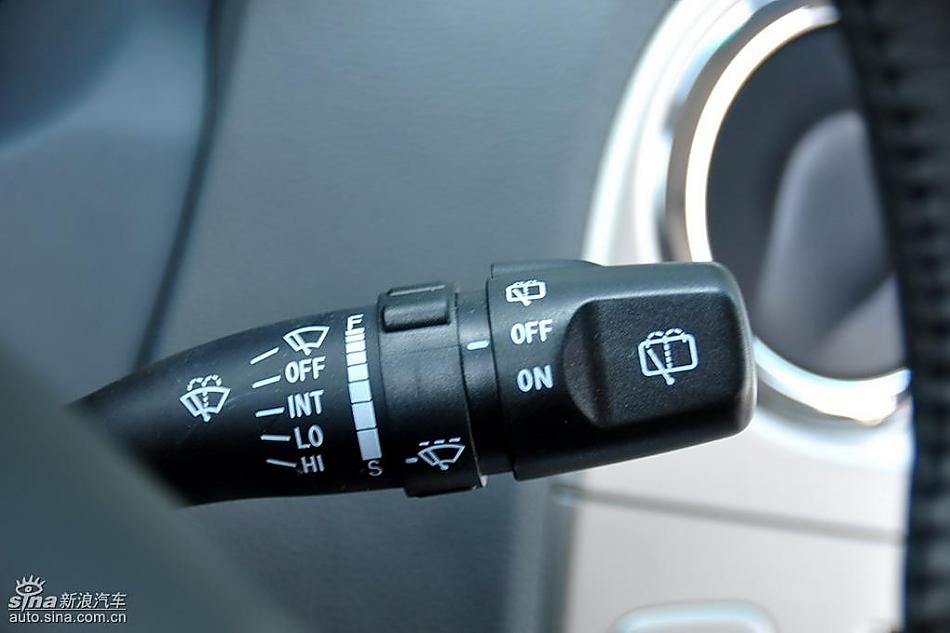 江淮和悦MPV实拍图内饰