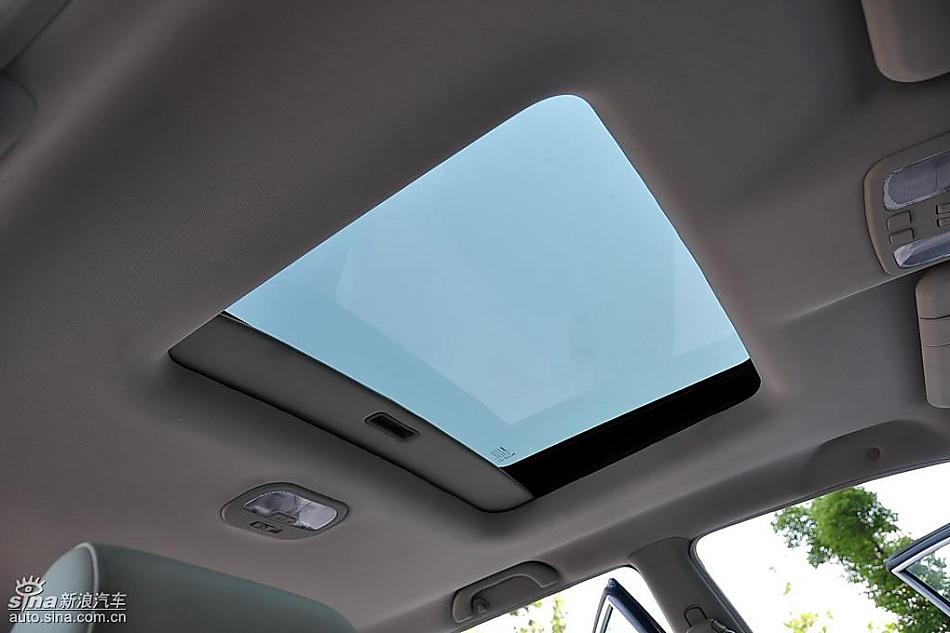 江淮和悦MPV实拍图内饰