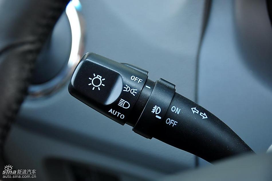 江淮和悦MPV实拍图内饰