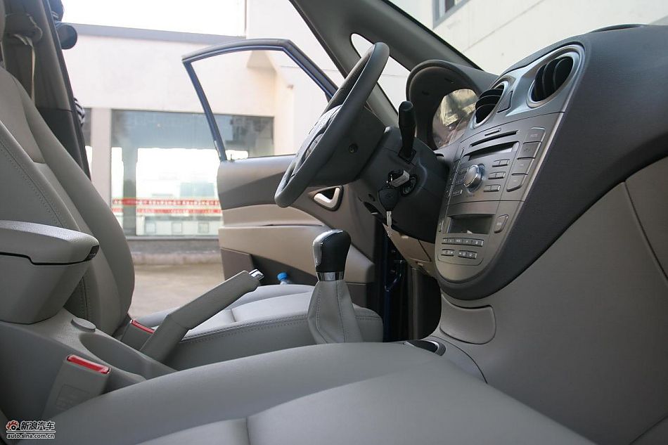 和悦RS内饰及细节