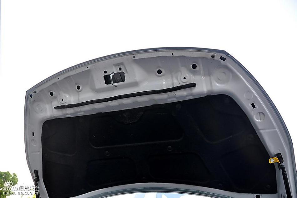 江淮和悦MPV实拍图细节