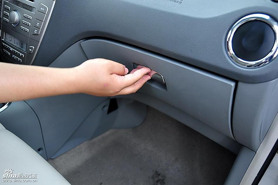 江淮和悦MPV实拍图内饰