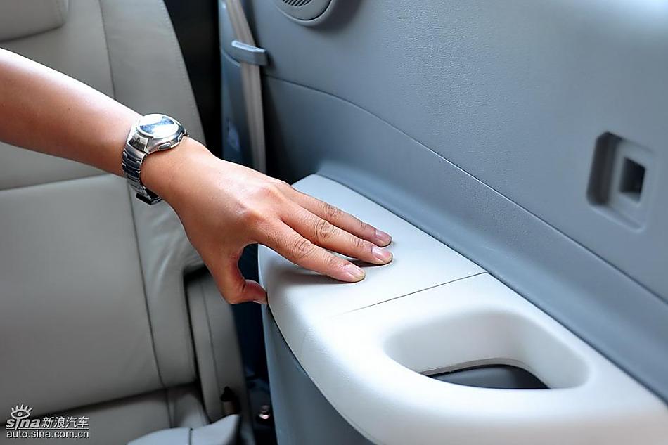 江淮和悦MPV实拍图内饰